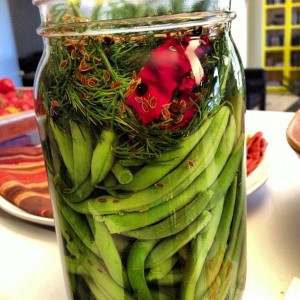 green beans in a jar